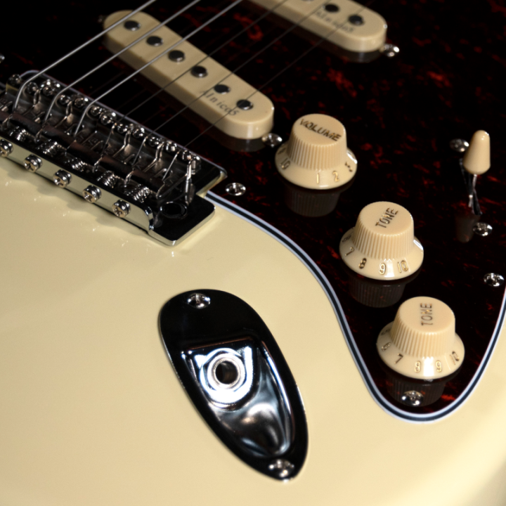 Guitare électrique Prodipe ST83 Vintage White | Major Pigalle